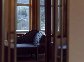 Loch Leven Hotel & Distillery