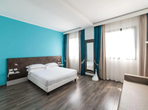 Отель Phi Hotel Milano