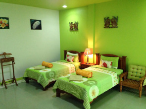 Sairougn Seaview Hotel