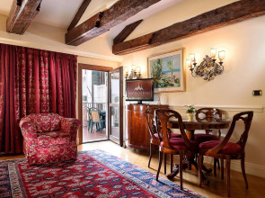 Torre dell'Orologio Suites