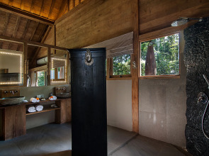 Blue Karma Dijiwa Ubud