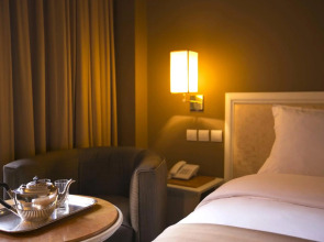 Travelodge Phuket Town