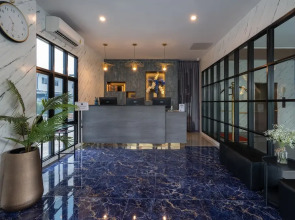 Cozy Blu Suvarnabhumi