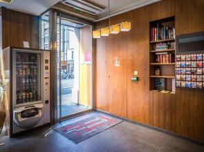 Art Hôtel Batignolles