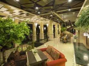 Flamingo Dewata Suite