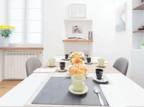 Rosart House by Rent all Como