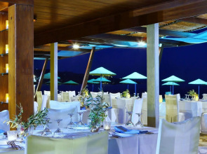 Apollonia Resort & Spa