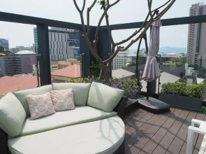 Empress Pattaya Hotel