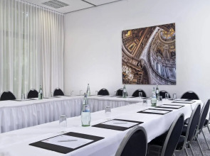 Holiday Inn Berlin City West by IHG