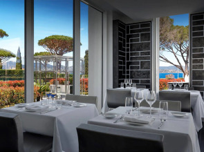 Kube Hotel Saint-Tropez