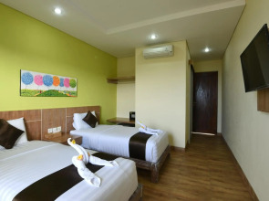 The Tanis Beach Resort Nusa Lembongan