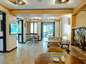 Heri Heights Hotel Apartments, SureStay Collection by BW