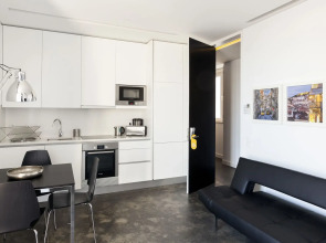 Hello Lisbon Santa Apolónia