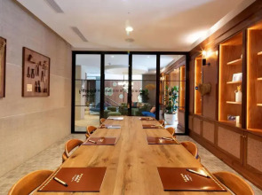 Atocha Hotel Madrid, Tapestry Collection by Hilton