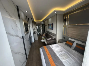 Taksim Larissa Hotel Suites