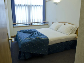 VIP Executive Eden Aparthotel