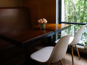 Fish Inn East Nanjing Road