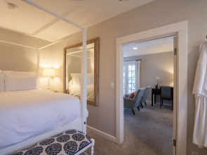 Channel Road Inn, A Four Sisters Inn