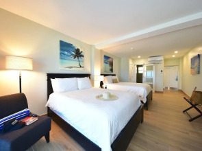 Sun Tower Hotel & Suites on the Beach