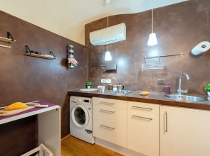 Genova Studio in San Lorenzo