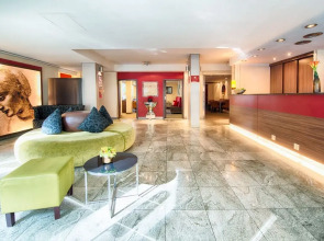 Leonardo Hotel & Residenz München