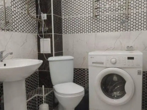 Апартаменты на улице Бирюкова 9