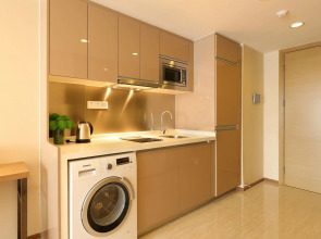 Yuwa Serviced ApartHotel