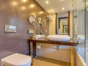 Sercotel Tribuna Malaga