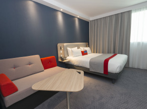 Holiday Inn Express Paris - Velizy by IHG