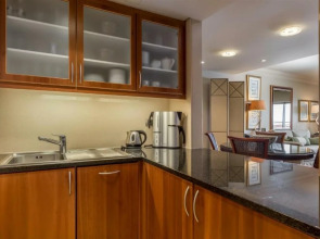 Отель Royal Savoy