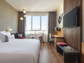 Отель Hyatt Centric Gran Via Madrid