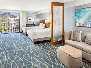 Hyatt Place Waikiki Beach