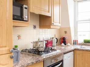 Park Lane Apartments - Clarges St