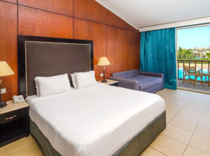 Hawaii Caesar palace Hotel & Aqua Park