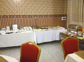 Royal Residence Hotel