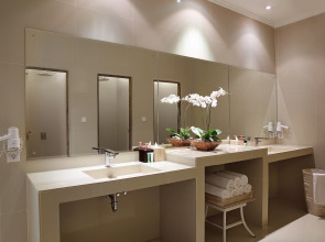 Blu-Zea Resort by Double-Six