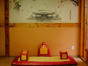 Haemil Hanok Guesthouse