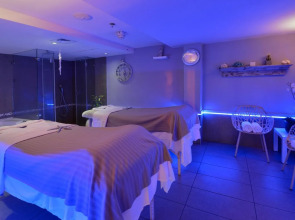 Sharon Hotel Herzliya