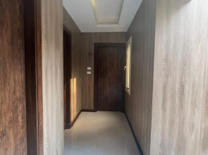 Rotana Palace Suites