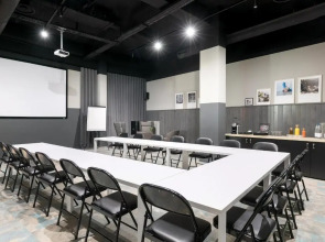 Kaijoo Hotel by HappyCulture