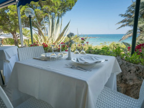 Grotta Palazzese Beach Hotel