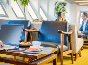 Brown Brut Seafront Hotel