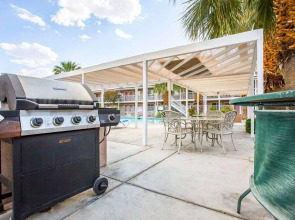 Clarion Inn Near China Lake Naval Station