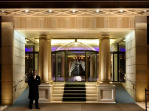 Отель Royal Olympic 