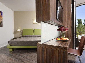 Isola Sacra Rome Airport