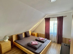 Ю-2 Motel (Мотель)