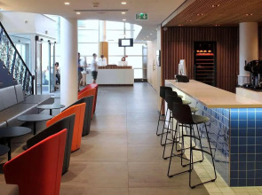 Campanile Paris 12 — Bercy Village