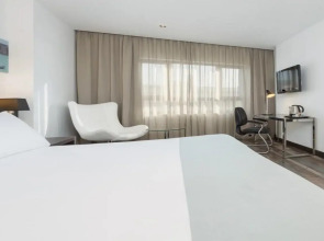 Hotel Cádiz Paseo del Mar Affiliated by Meliá