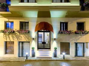 Walton Hotels Galata