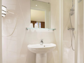 Отель Beaurepaire